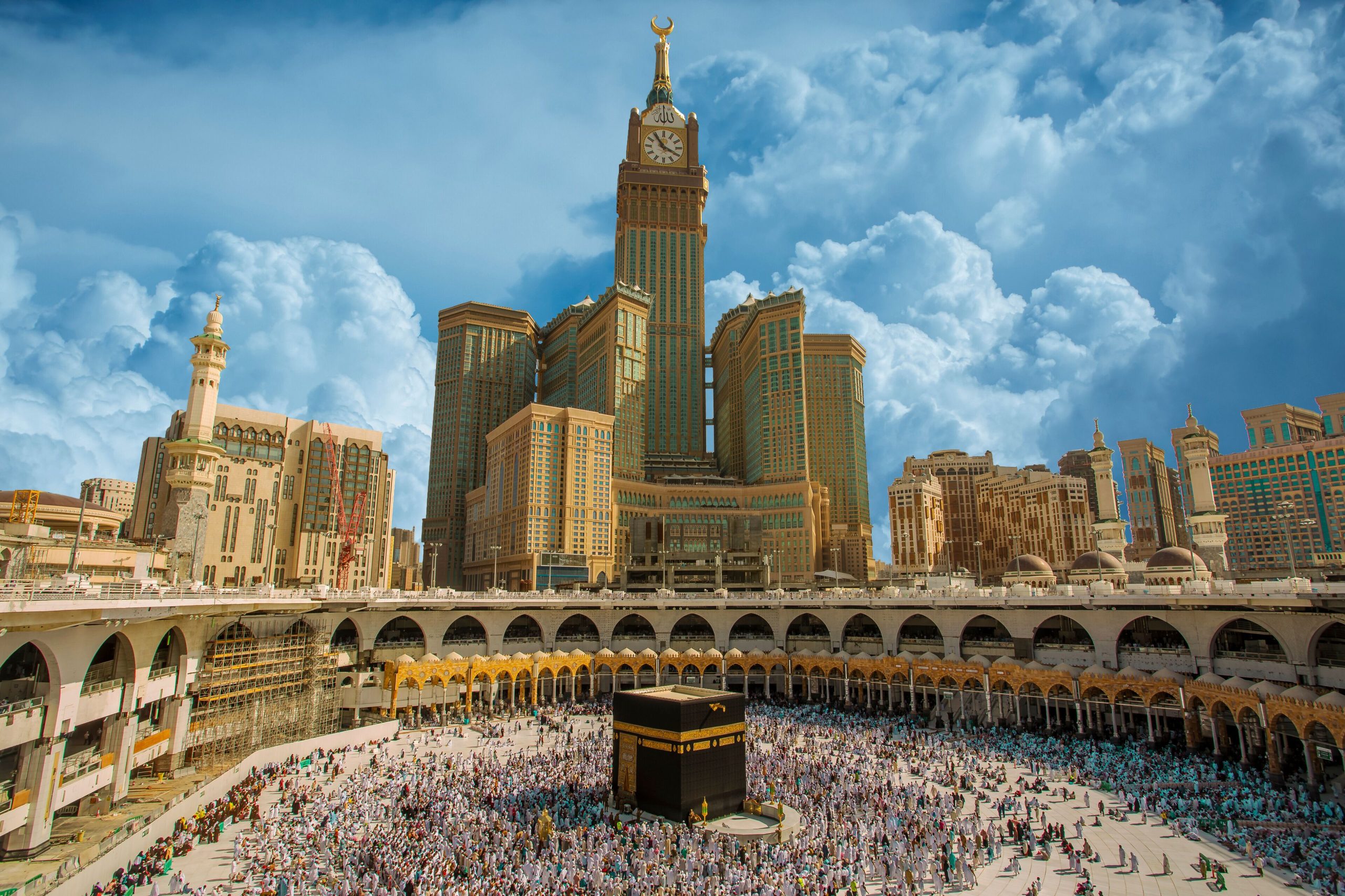 Deluxe Umrah Package 15 days – July 2026